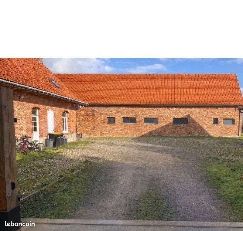 Maison 6 pièces 300 m² · à Merville · 300 m² · 449 000 €
