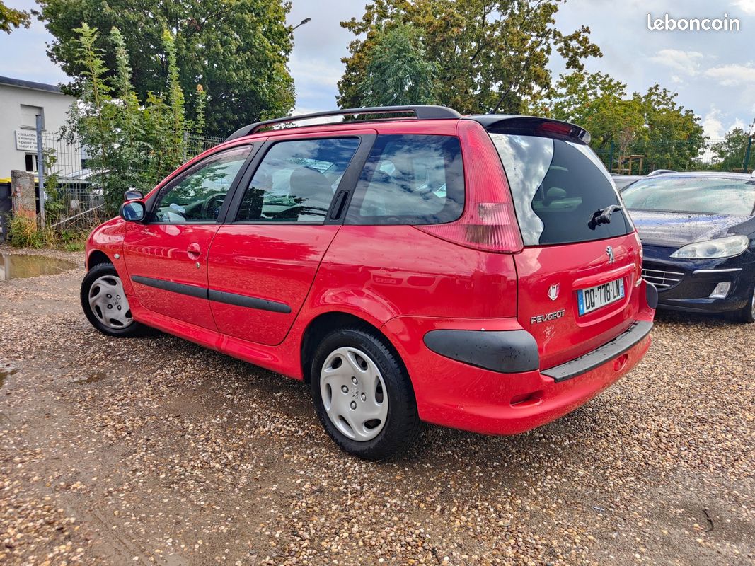 Peugeot 206 SW 1.4 Hdi 70 ch X line * 100mkm (image 2)
