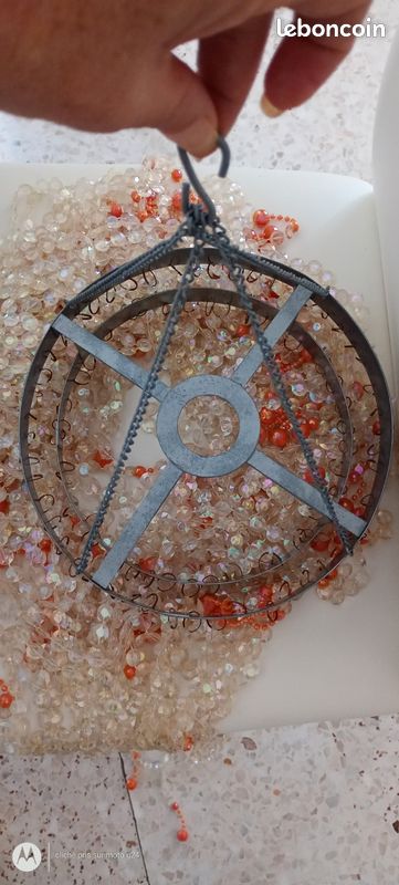 Paire de grandes suspensions décoratives cascade de perles (image 5)