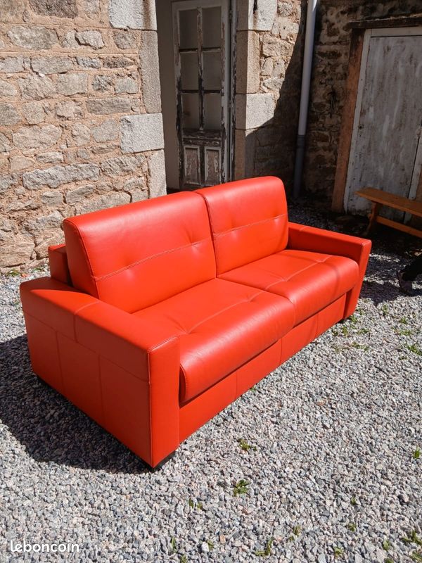 Canapé lit orange cuir (image 1)