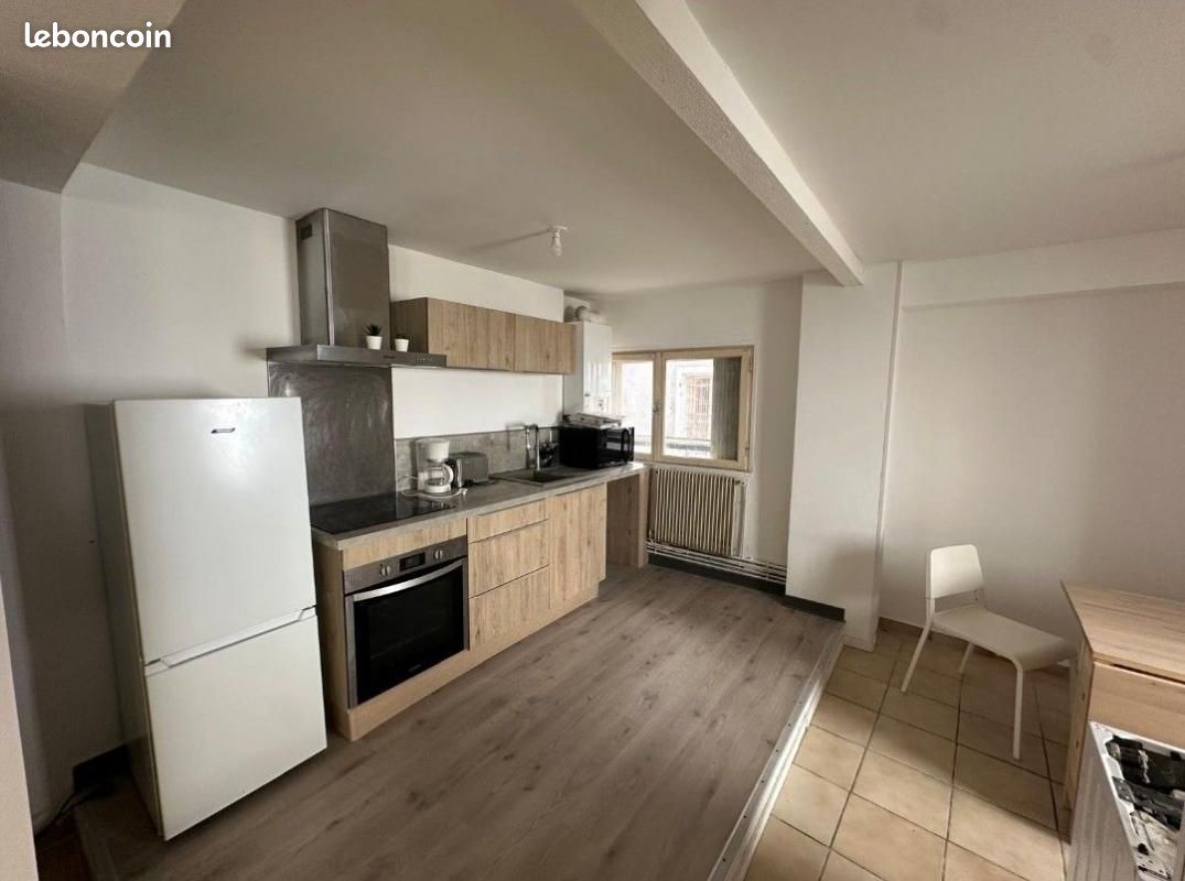 Maison a louer  - 4 pièce(s) - 73 m2 - Surfyn