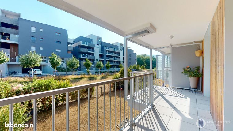 Appartement 4 pièces 82 m²