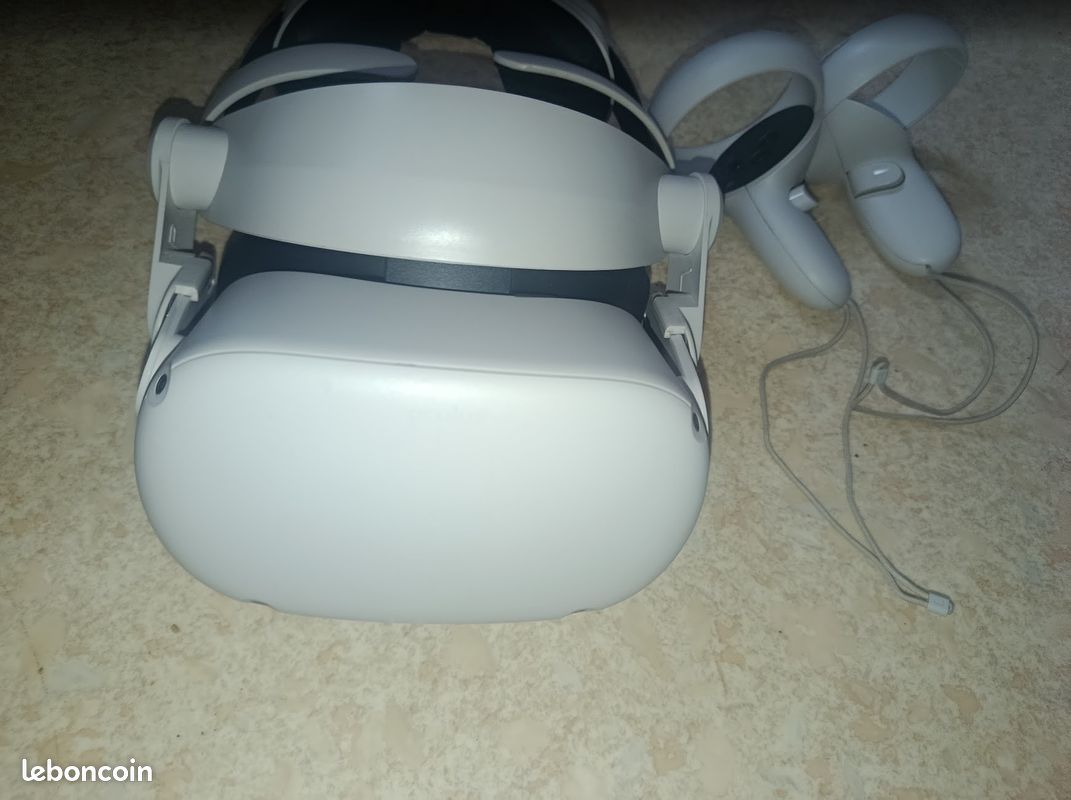 Meta Quest 2 256 Go complet : Casque VR + Sangle Pro + Dock + Mallette (image 2)