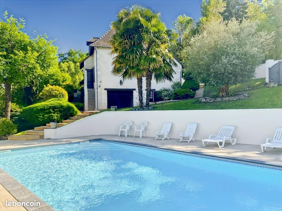 Maison 6 pièces 200 m² · à Sanilhac · 200 m² · 455 800 €