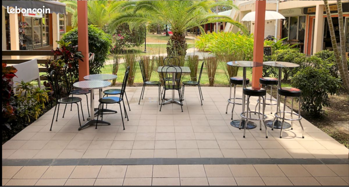 Appartement Courbaril Charmant et spacieux T3 en bord de mer accès direct plage (image 14)