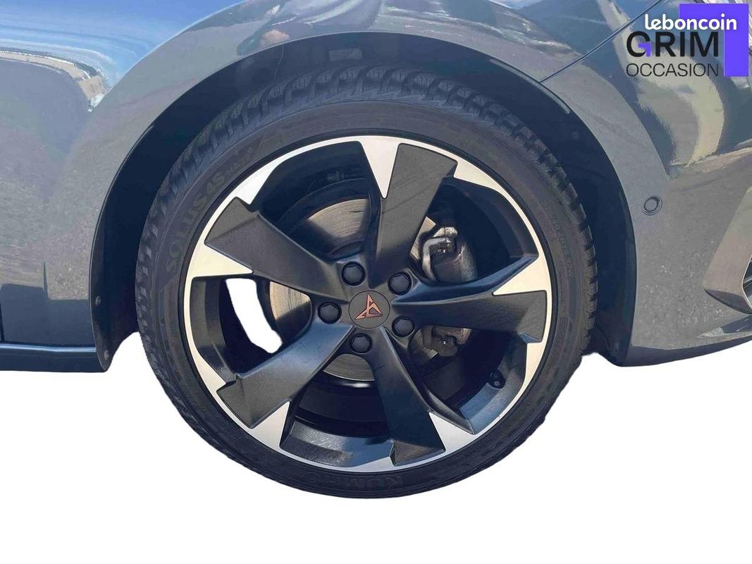 CUPRA Leon Sportstourer 1.5 eTSI 150 ch DSG7 V (image 14)