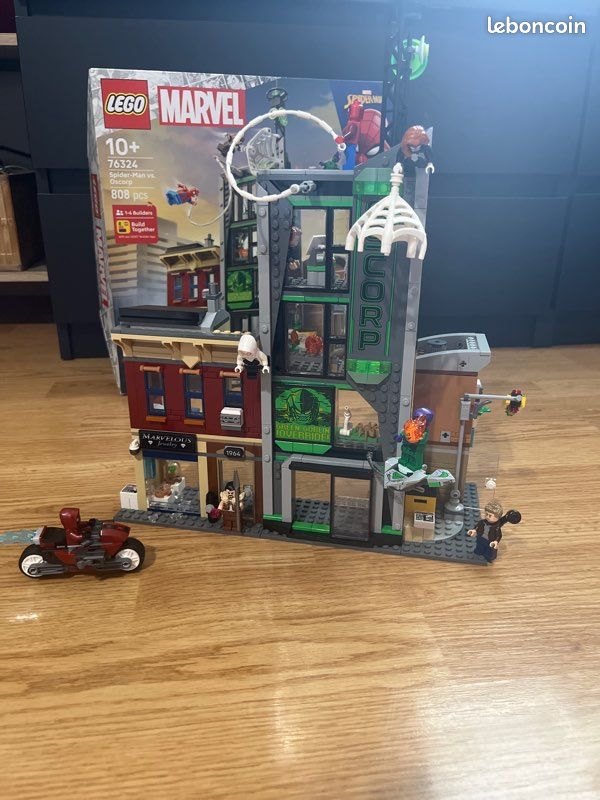 Lego Marvel 76324 Spiderman vs Oscorp complet + boîte (image 1)