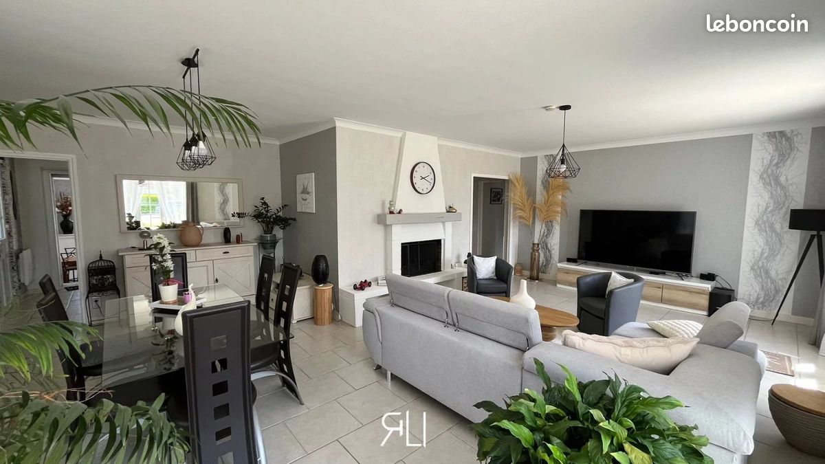 Maison 7 pièces 169 m² · à Saint-Laurent-Nouan · 169 m² · 301 000 €