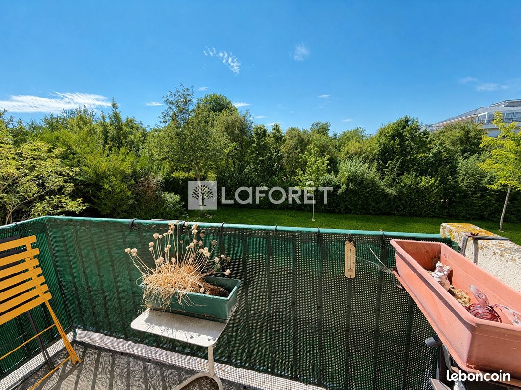 Appartement 4 pièces 64 m² · à Rueil-Malmaison · 64 m² · 242 000 €