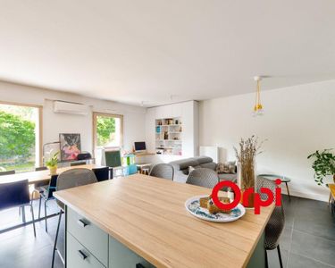 Appartement 330 000 € - 94 m²