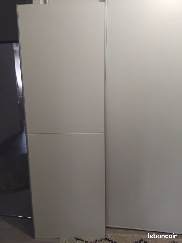 2 porte de placard enfant+rail (image 1)
