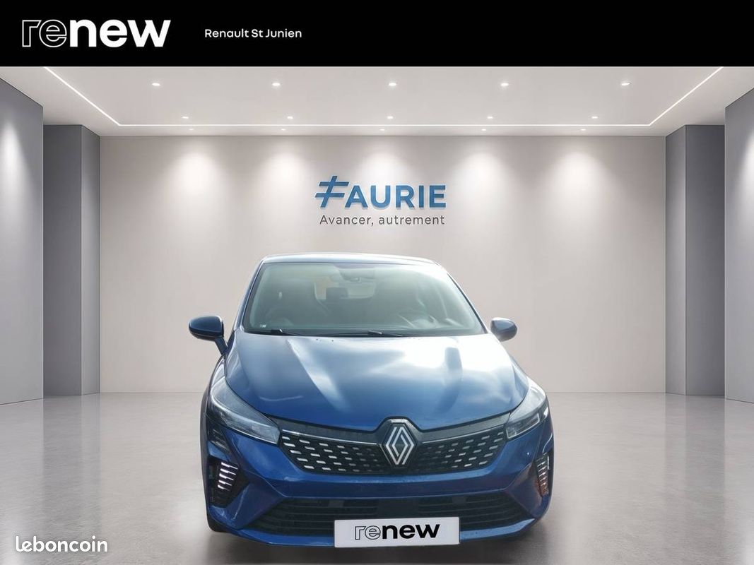 RENAULT Clio E-Tech full hybrid 145 ch GSR2 Techno (image 2)