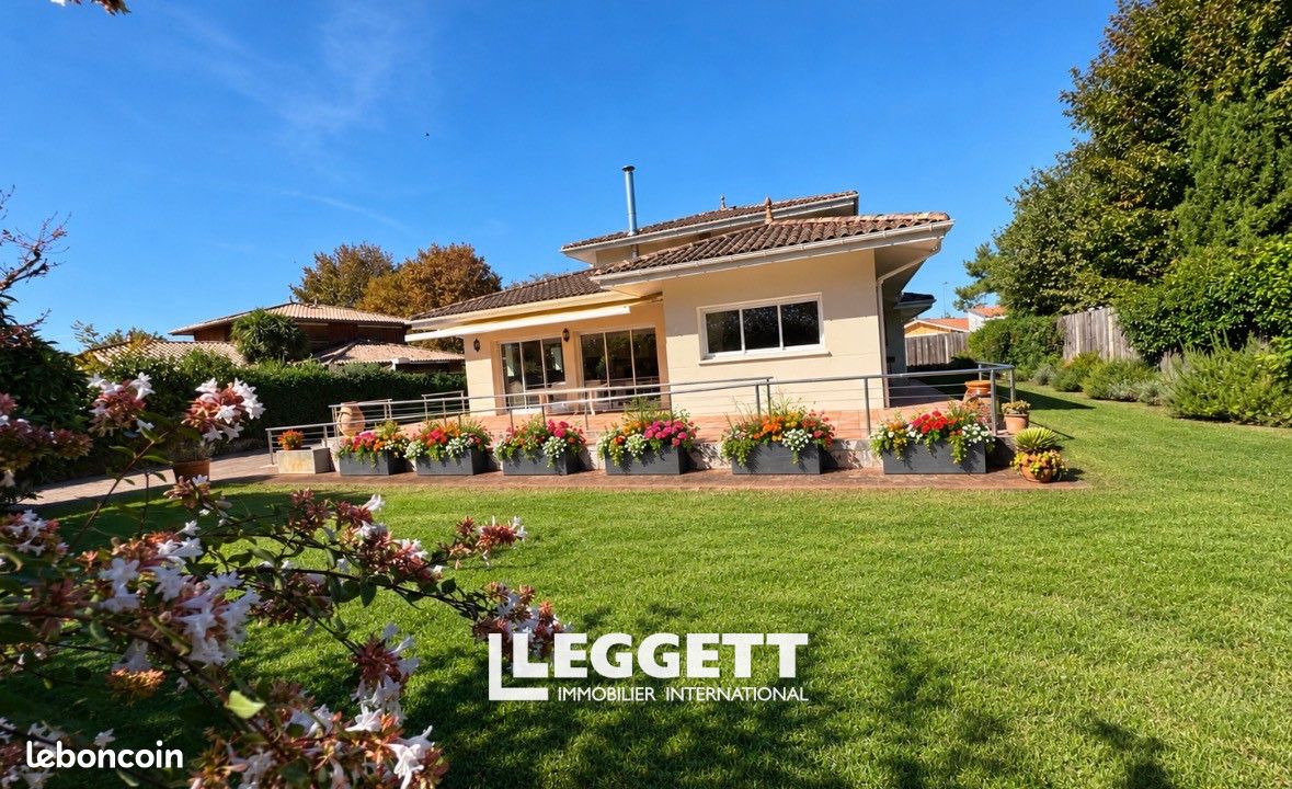 Maison 7 pièces 170 m² · à Lège-Cap-Ferret · 170 m² · 599 000 €