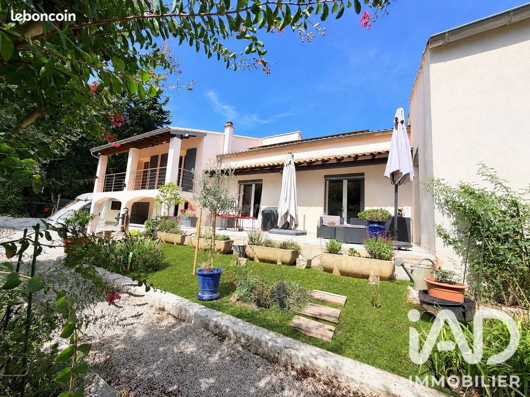 Maison 7 pièces 158 m² · à Orange · 158 m² · 459 000 €