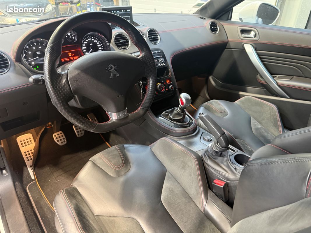 PEUGEOT RCZ R 1.6 THP 270CH / GARANTIE 12 MOIS EDITION LIMITÉe (image 13)