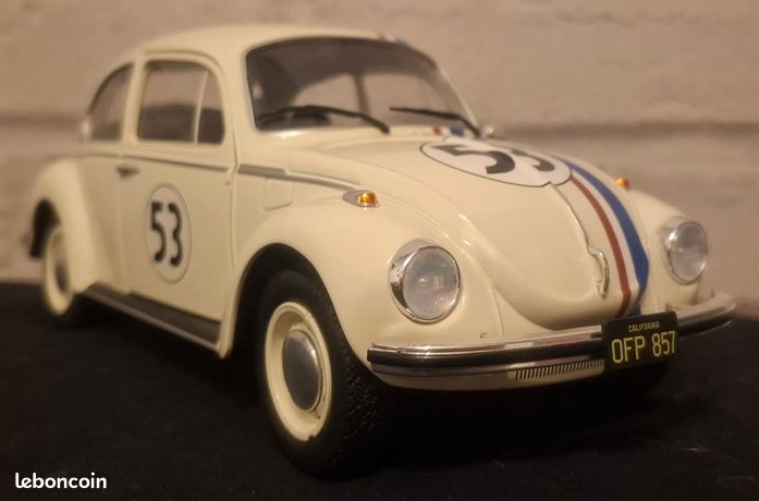 Volkwagen vw coxinelle choupette de 1973 au 1/18 scale s1800505 solido - Collection