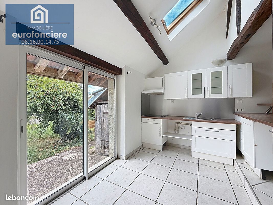 Appartement 2 pièces 51 m² · à Aix-Villemaur-Pâlis · 51 m² · 560 €/mois