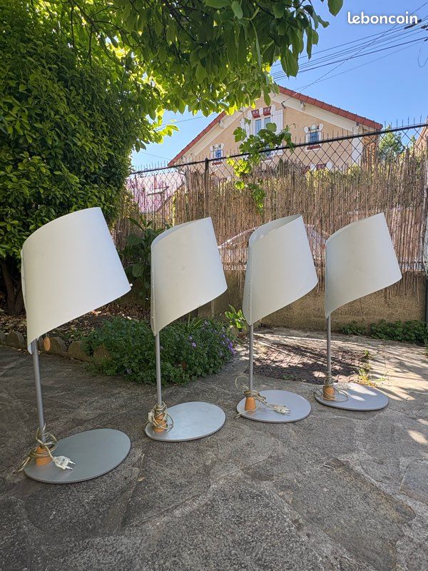 Lot de 4 lampes design blanches – style moderne / scandinave (image 1)