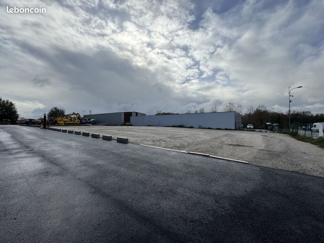 Terrain 1640 m² · à Le Châtelet-en-Brie · 1 640 m² · 465 000 €