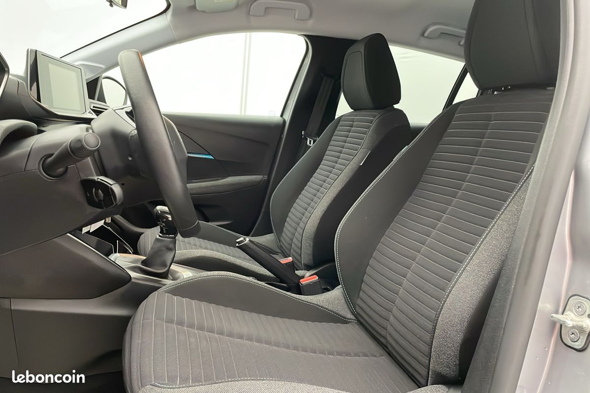 PEUGEOT 208 PureTech 75 S&S BVM5 Style (image 9)