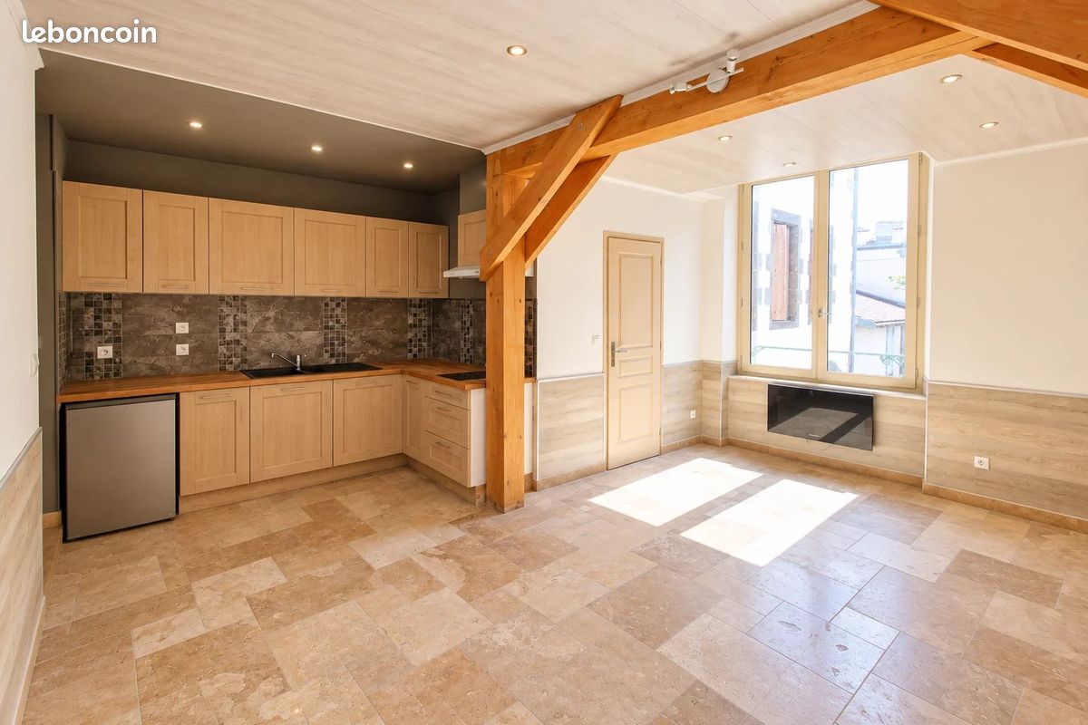 Appartement 2 pièces 38 m² · à Riom · 38 m² · 75 000 €