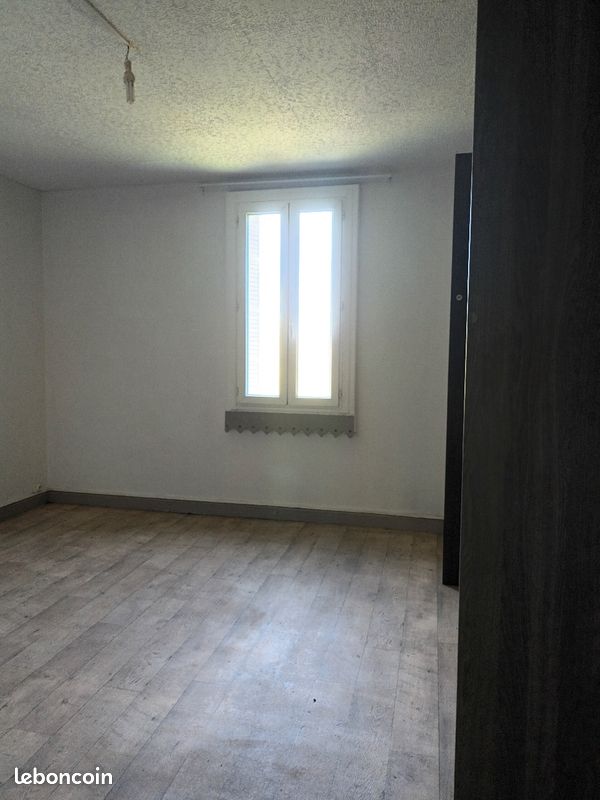 Bel appartement T3 - Tulle 19000 (image 2)