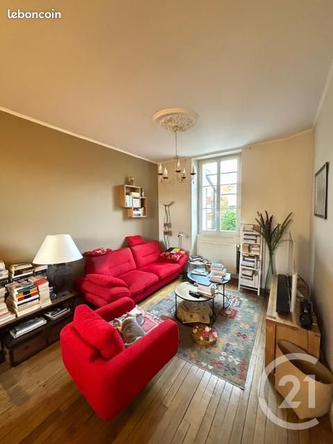 Maison 5 pièces 143 m² - Gond-Pontouvre 16160 (image principale 3)