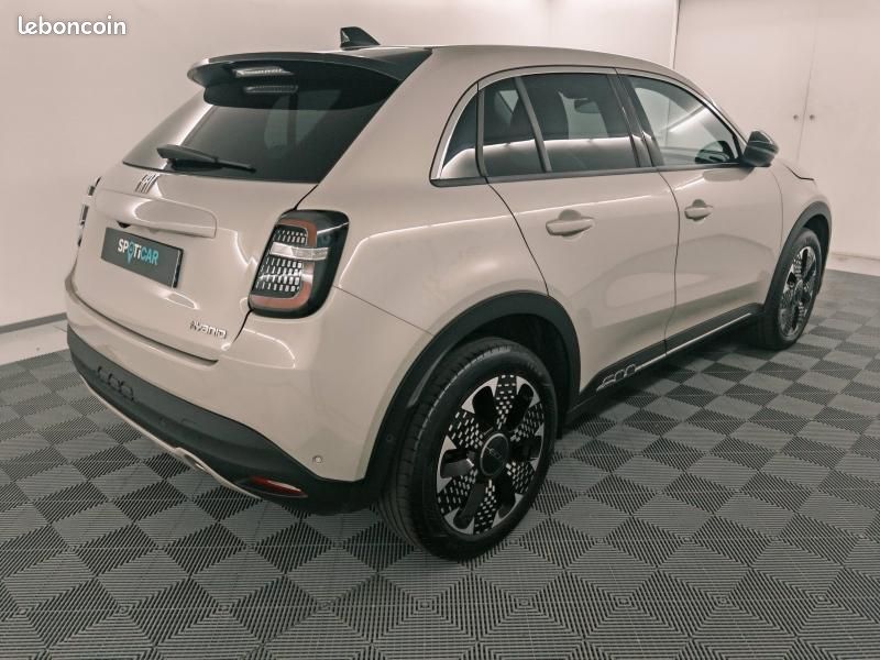 Fiat 600 1.2 Hybrid Turbo 110ch La Prima eDCT6 (image 4)