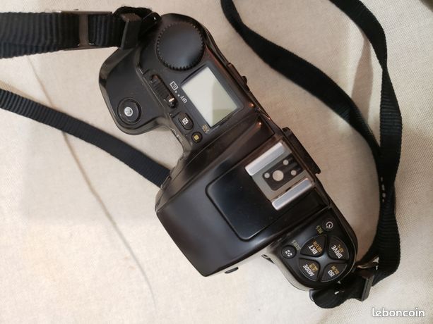Appareil Photo argentique Nikon F601
