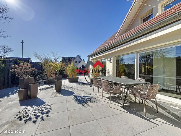 Propriété 6 pièces 166 m²
