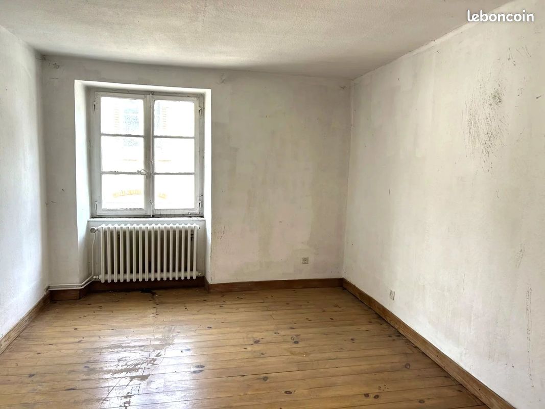 Appartement 2 pièces 37 m² · à Héricourt · 37 m² · 25 000 €