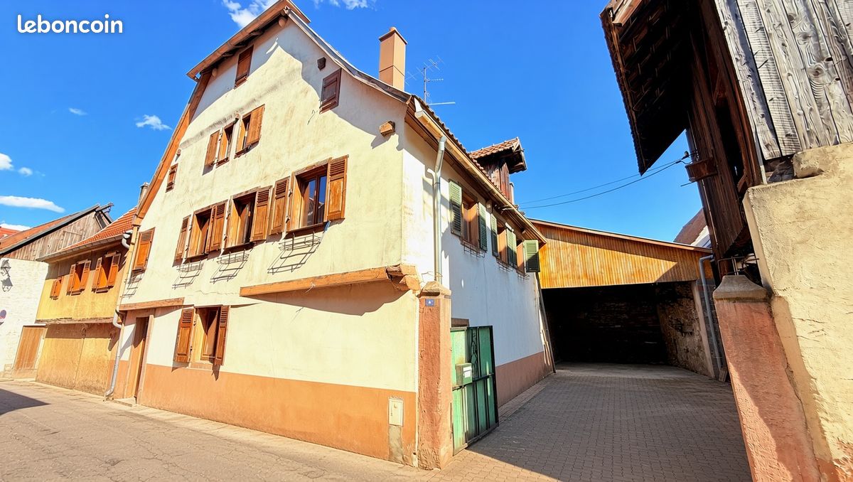 Maison 5 pièces 123 m² · à Saint-Hippolyte · 123 m² · 159 000 €