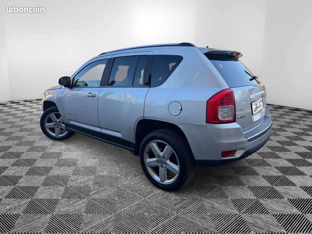 Jeep Compass Jeep Compass 2.2 CRD 163 FAP Limited 4x4 *CARPLAY* VO911 (image 4)