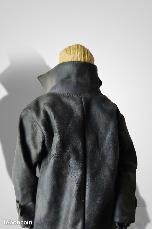 Poupée Spike - Buffy contre les Vampires - Sideshow Collectibles - Collection