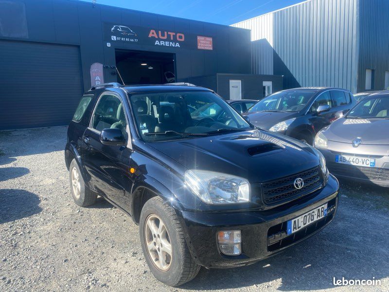 Toyota RAV 4 2.0 D-4D 16V 4WD 116 cv (image 1)