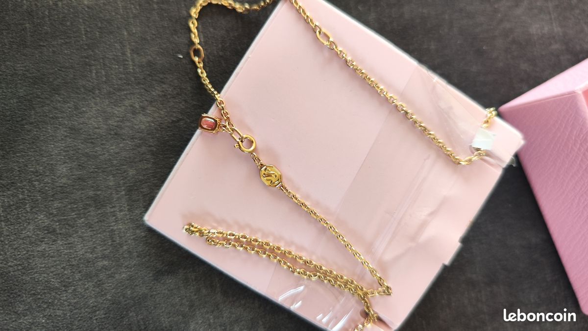 Collier Femme Pendentif Fleur En Or 18KT Multicolore (jaune, Blanc, Rose) - 9,9 Grammes - Longueur 45 Cm - Neuf Avec étiquettes