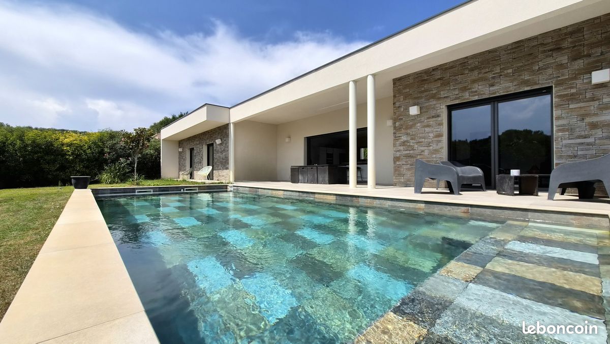 Maison 5 pièces 145 m² · à Villeneuve-lès-Avignon · 145 m² · 699 000 €