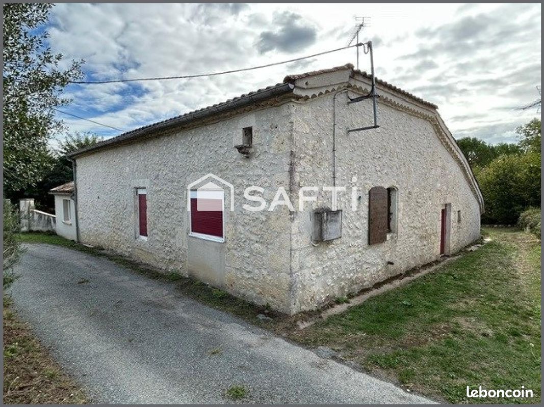 Maison 5 pièces 170 m² · à Massoulès · 170 m² · 192 600 €