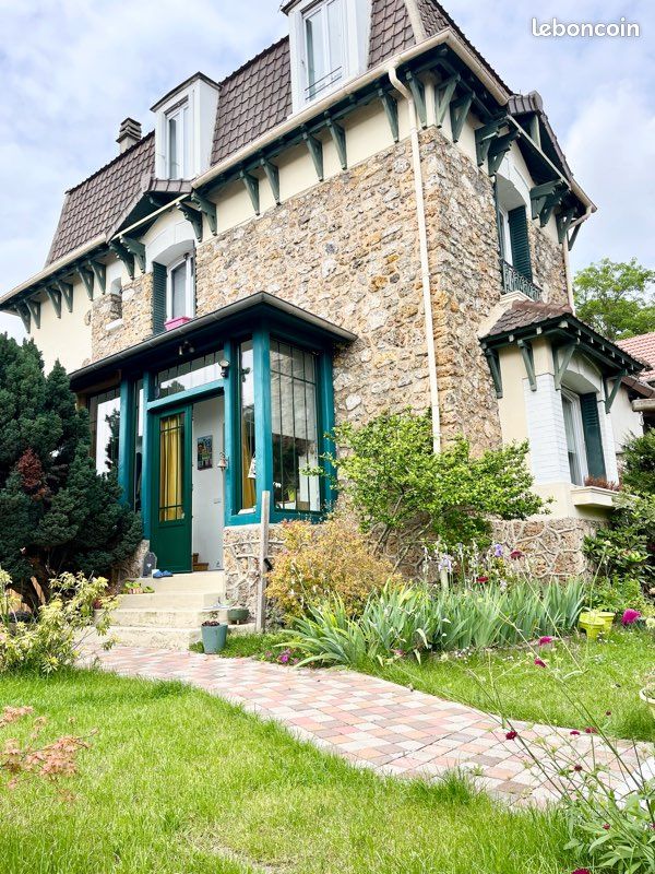 Maison 6 pièces 115 m² · à Deuil-la-Barre · 115 m² · 685 000 €
