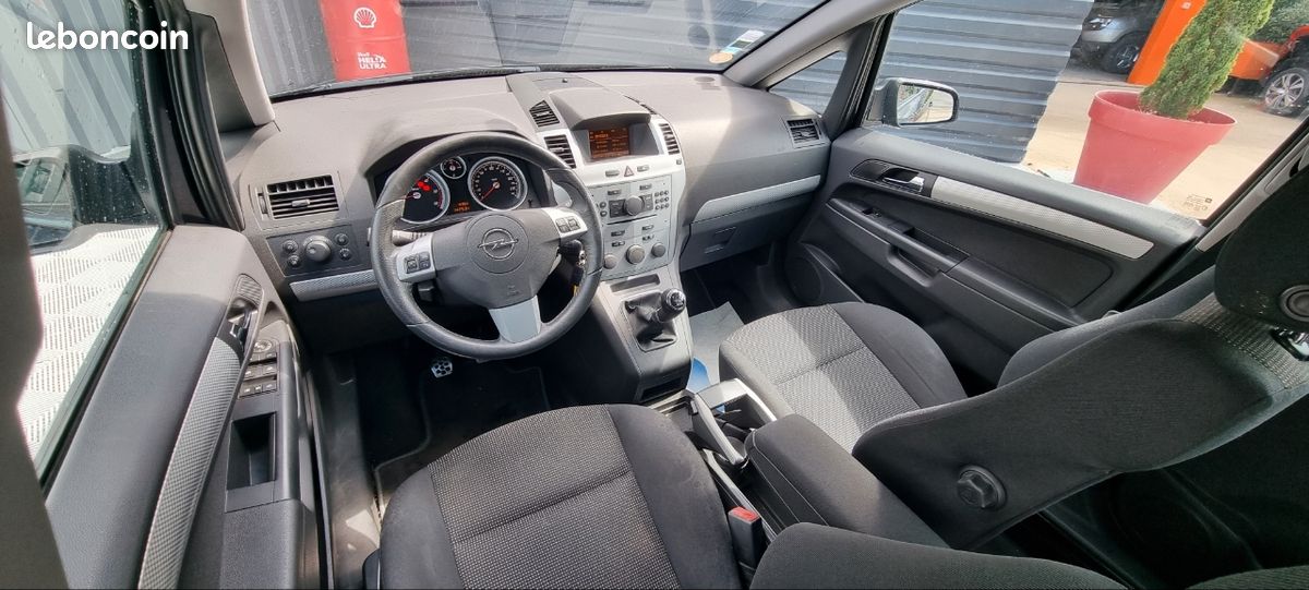Opel zafira 1.9 CDTI 120CV (image 5)