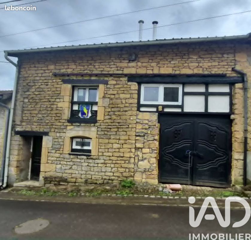 Maison 5 pièces 191 m² · à Colmey · 191 m² · 79 000 €