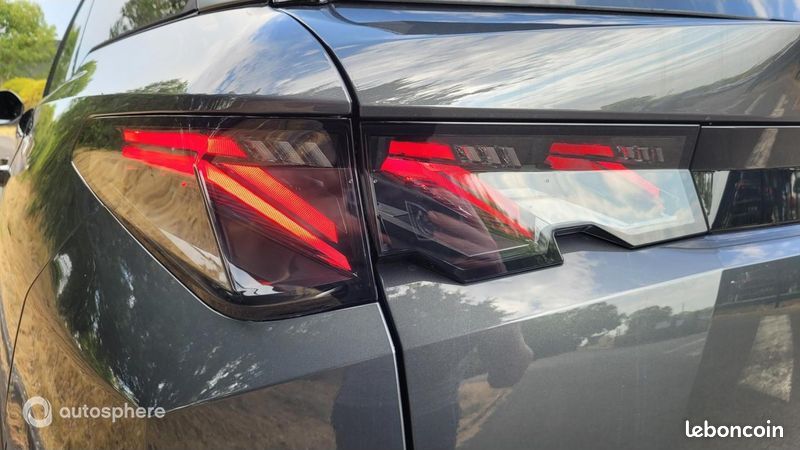 Peugeot 5008 Hybrid 145ch GT e-DCS6 (image 8)