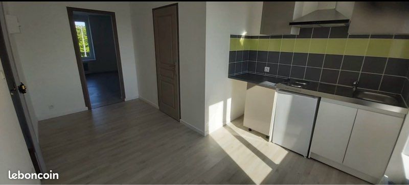 Appartement 1 pièce 28 m² · à La Souterraine · 28 m² · 360 €
