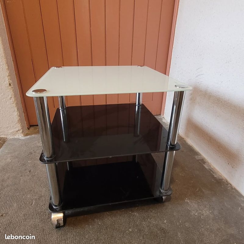 Petit meuble sur roulettes (image 2)