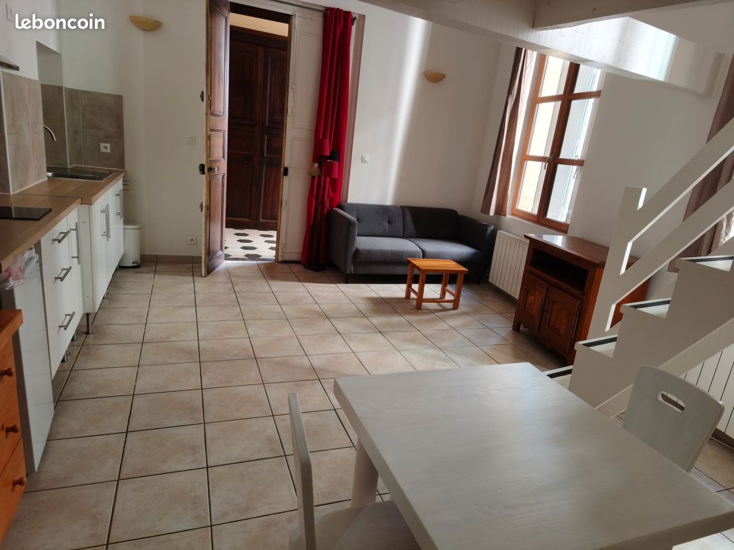 Appartement 1 pièce 28 m² · à Lunel · 28 m² · 480 €/mois