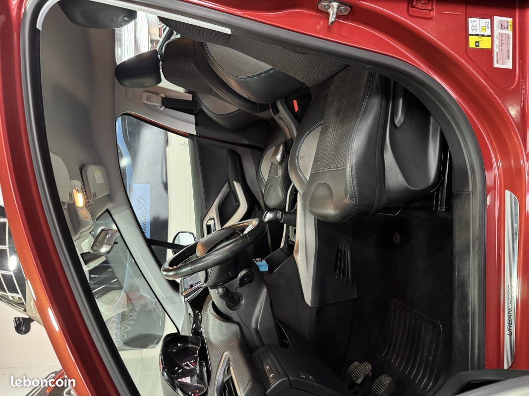 Peugeot 2008 1.2 puretech - 12v turbo 2016 (image 11)