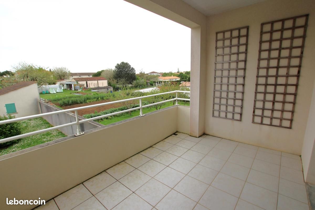 Appartement 3 pièces 65 m² - Échillais 17620 (image principale 11)