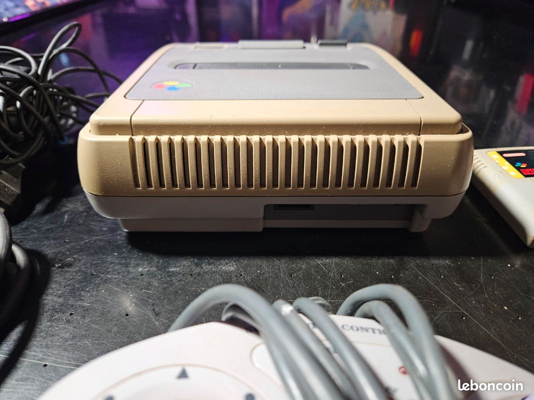 Pal Console Super Nintendo PAL + 4 jeux rétro 🎮 État correct - Consoles