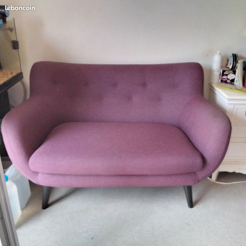 Très beau canapé 130 cm L A vendre ou échanger (image 1)