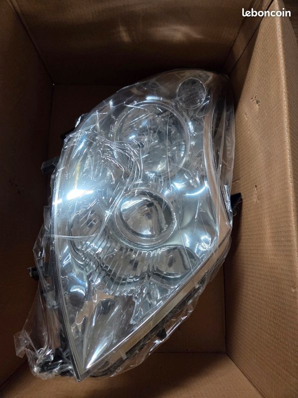 Phare AV Fiat Ducato (image 1)